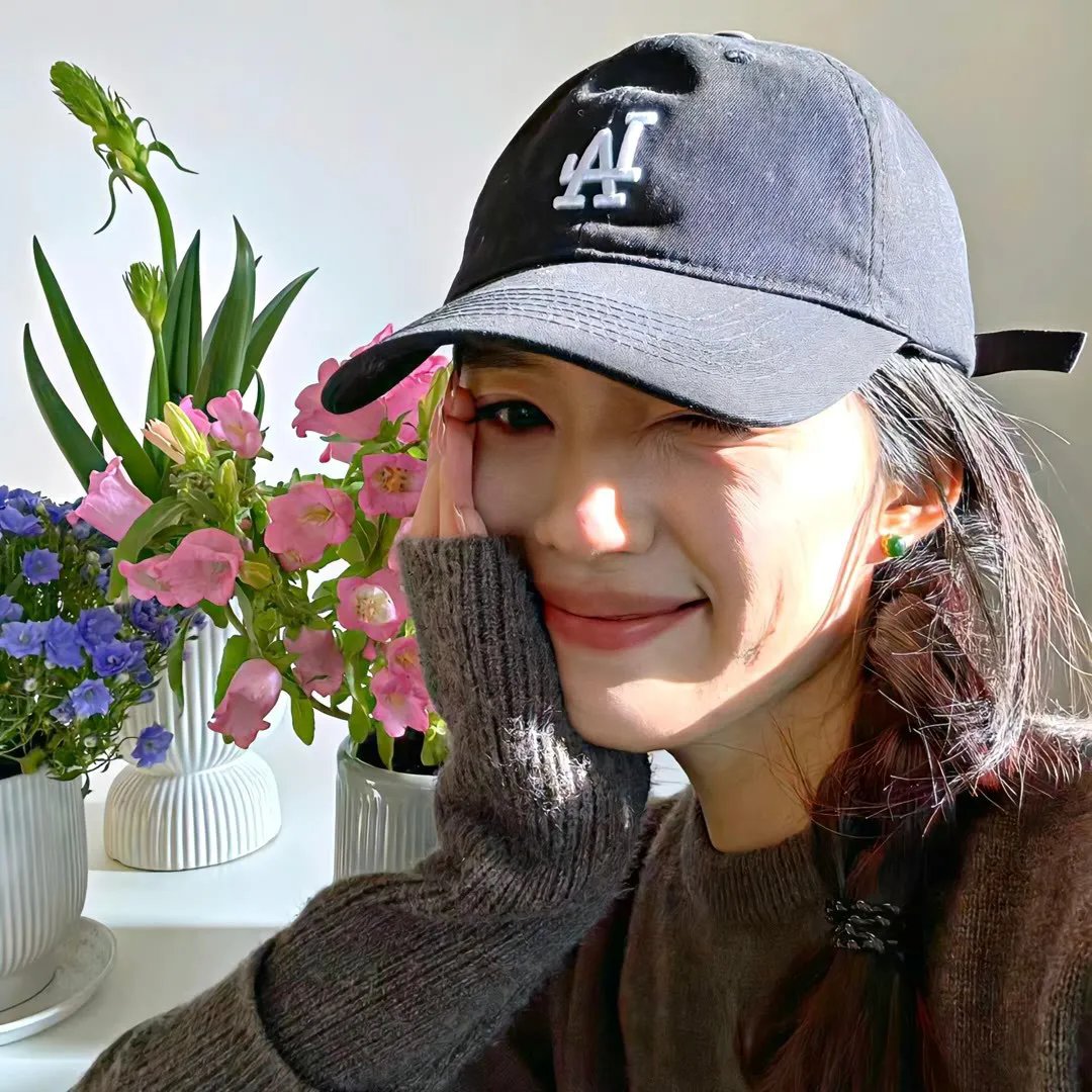 睡觉时眼睛睁开 海报